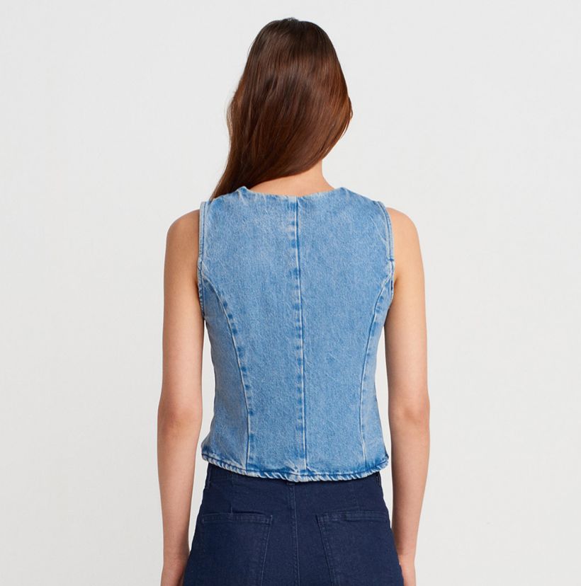 BUTTON-DOWN SLEEVELESS DENIM VEST(Made in Turkey 🇹🇷)