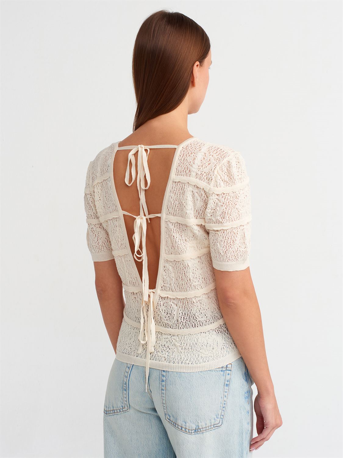 BEIGE OPENED BACK KNITTED TOP (Made in Turkey 🇹🇷)