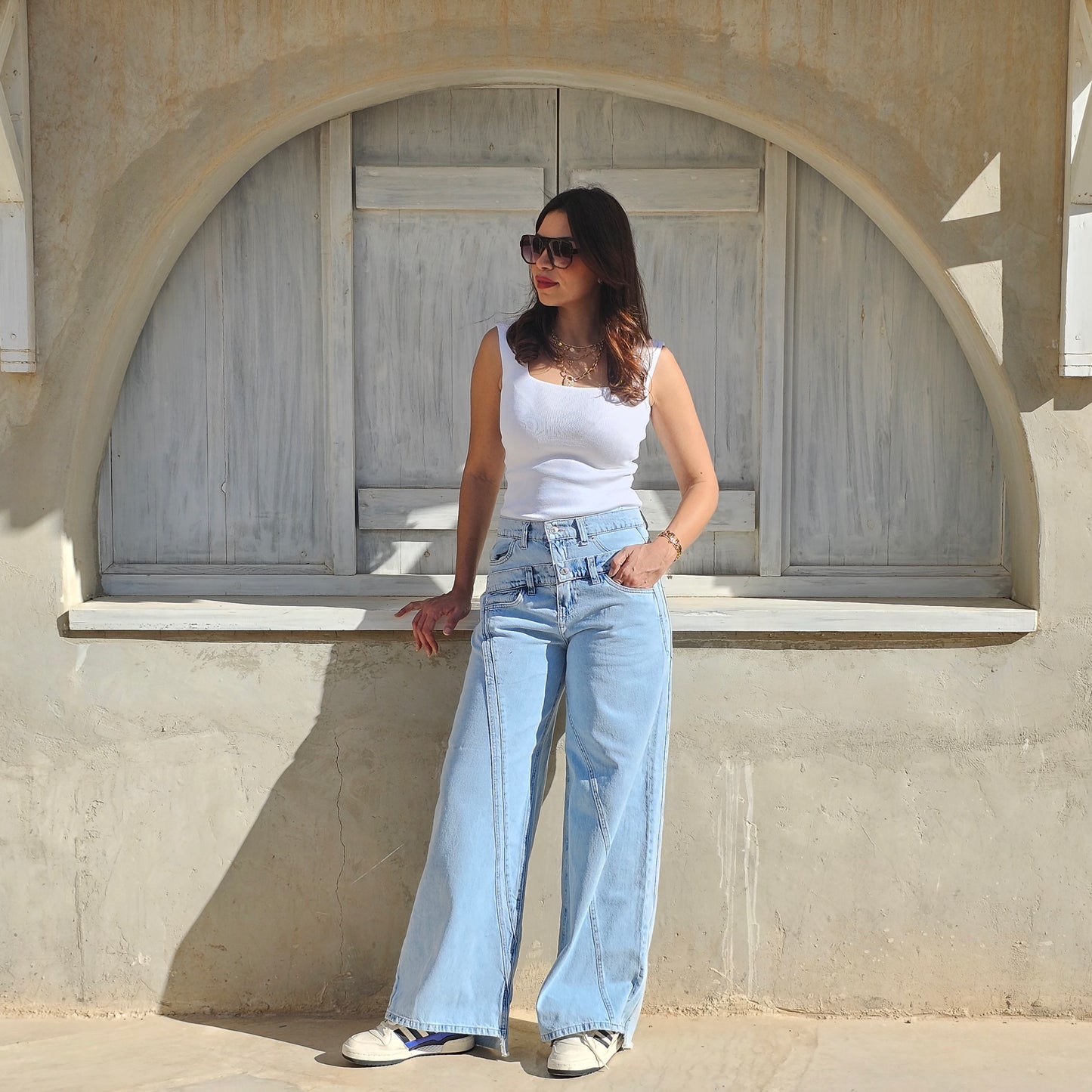 WIDE LEG DOUBLE WAISTED BAND JEANS