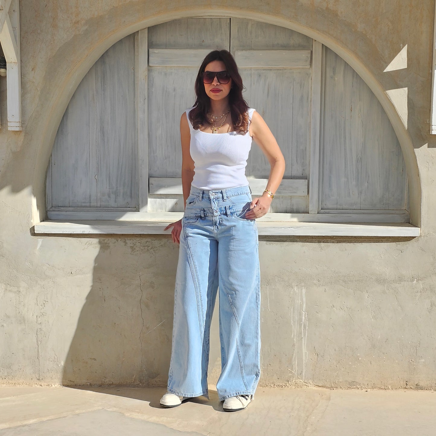 WIDE LEG DOUBLE WAISTED BAND JEANS