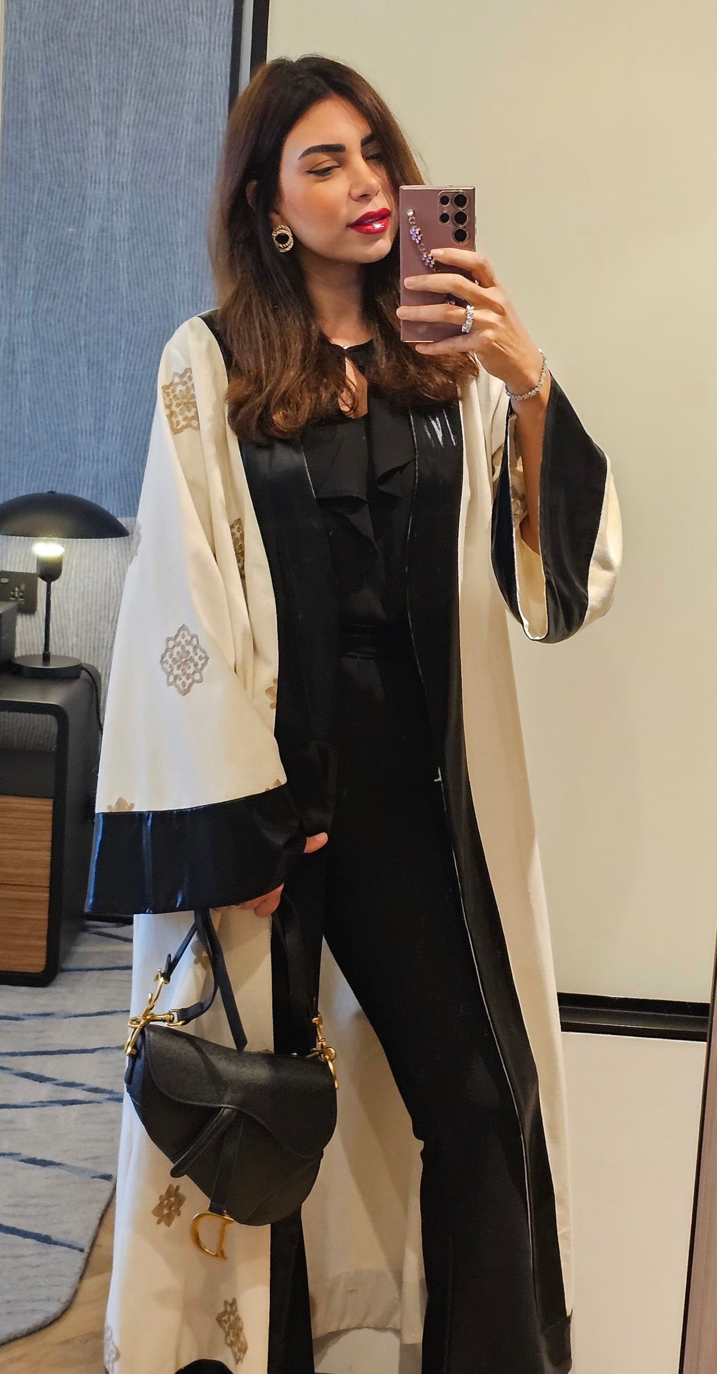 BLACK BORDERS PATTERNED KIMONO