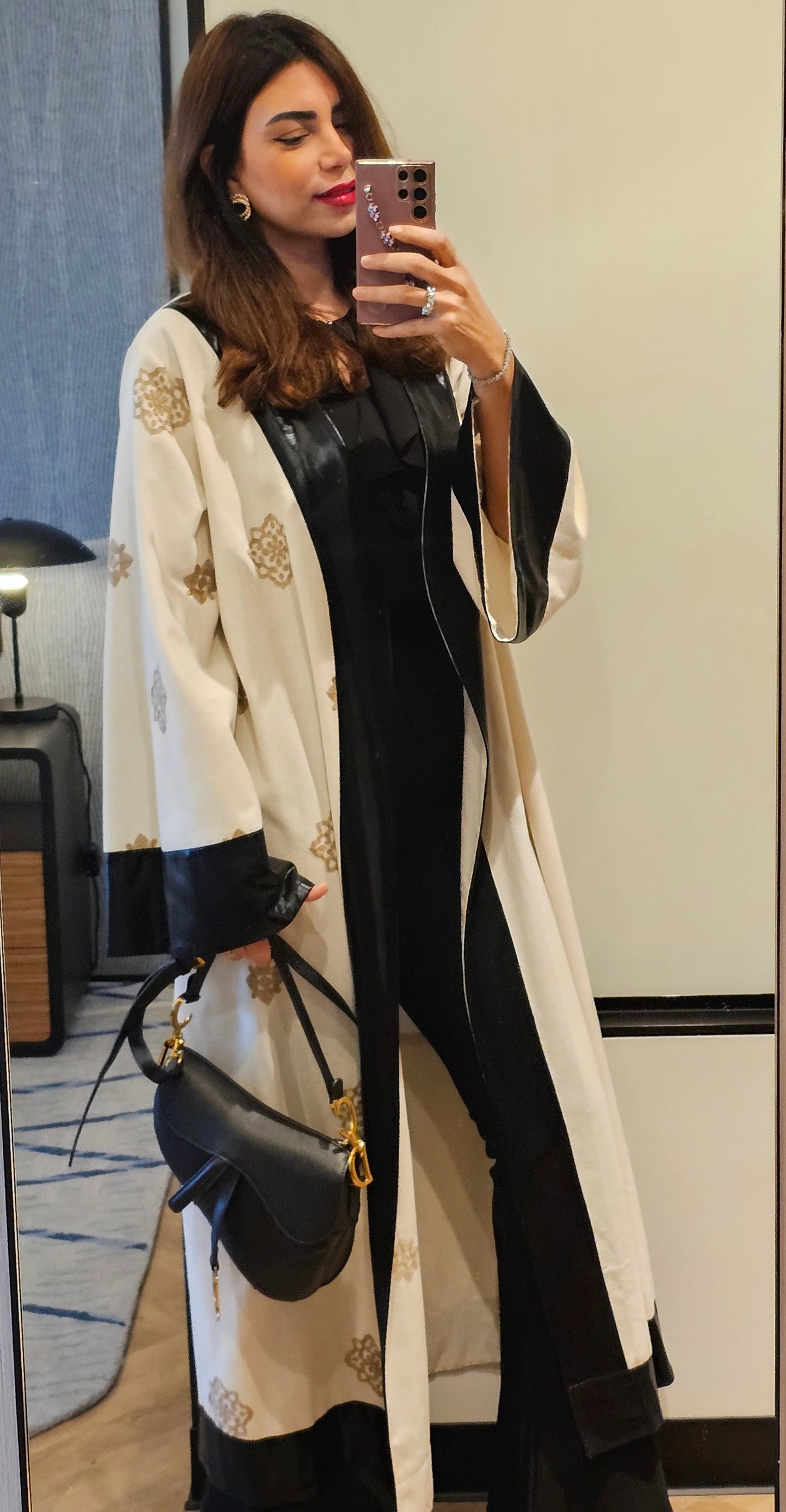 BLACK BORDERS PATTERNED KIMONO