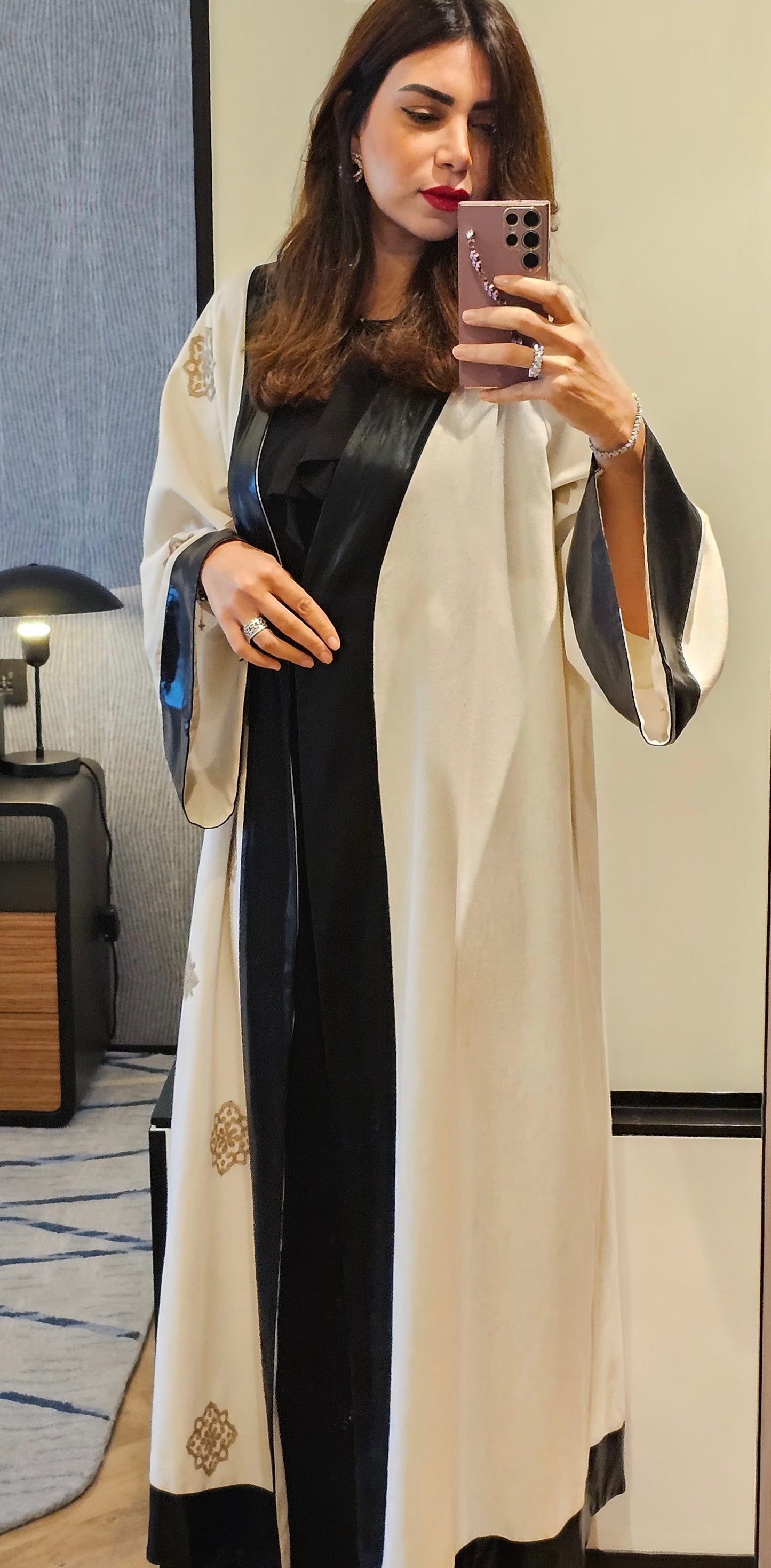 BLACK BORDERS PATTERNED KIMONO
