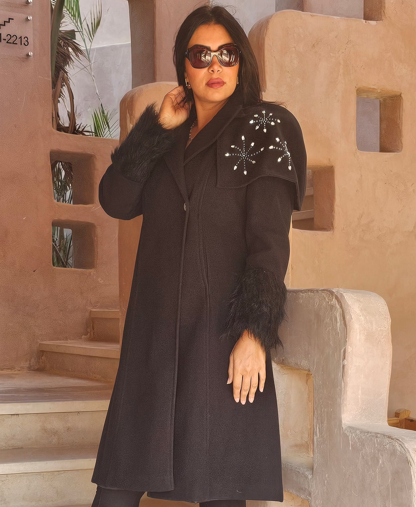 WOOL REMOVABLE STRASS SHOULDERS COAT