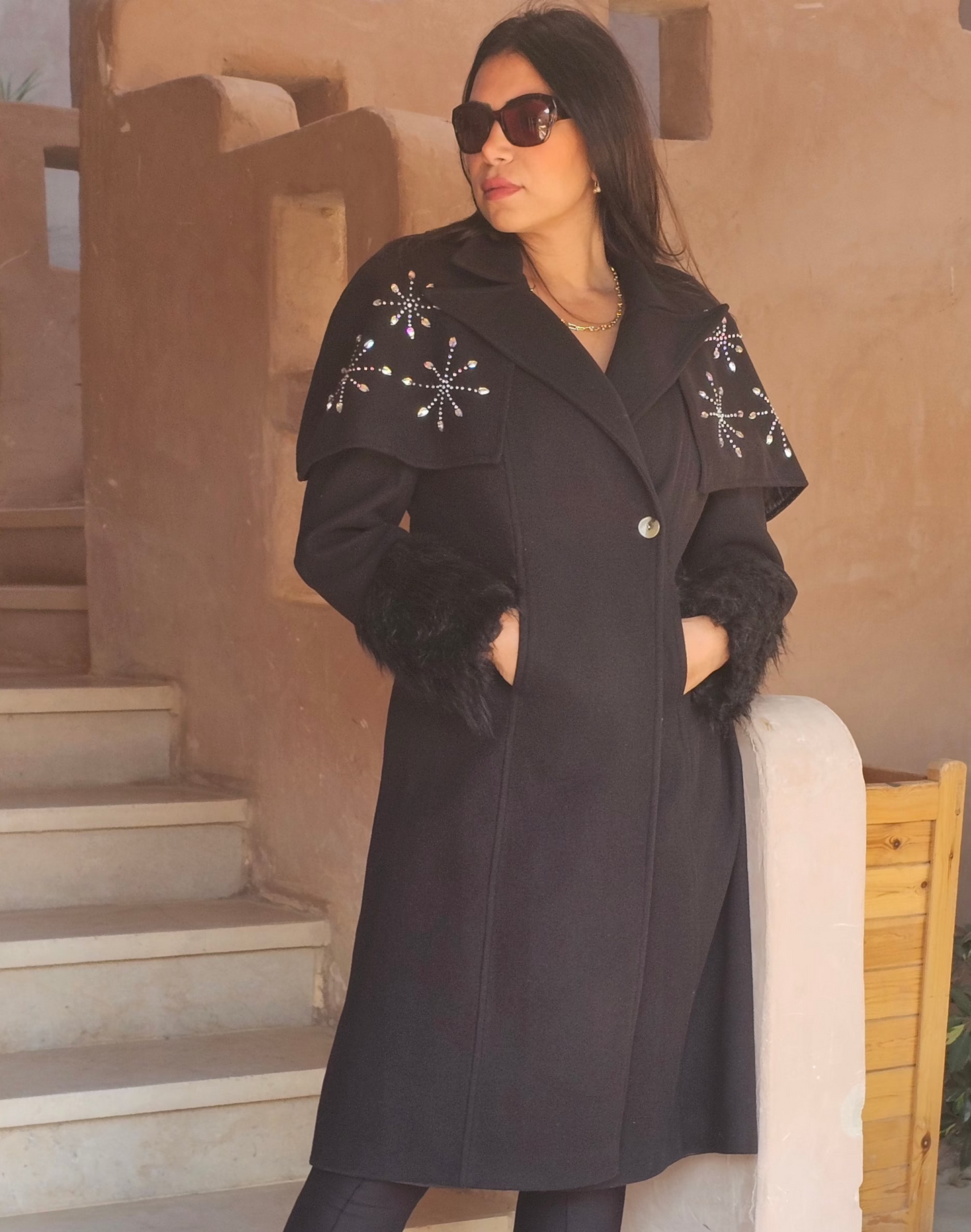 WOOL REMOVABLE STRASS SHOULDERS COAT