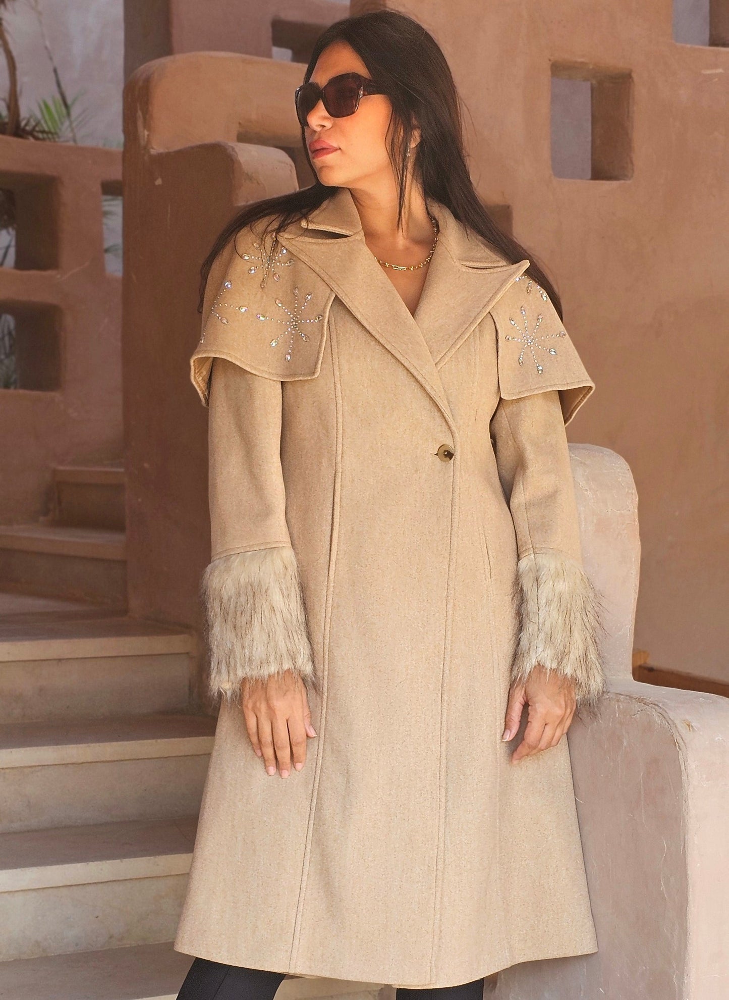 WOOL REMOVABLE STRASS SHOULDERS COAT