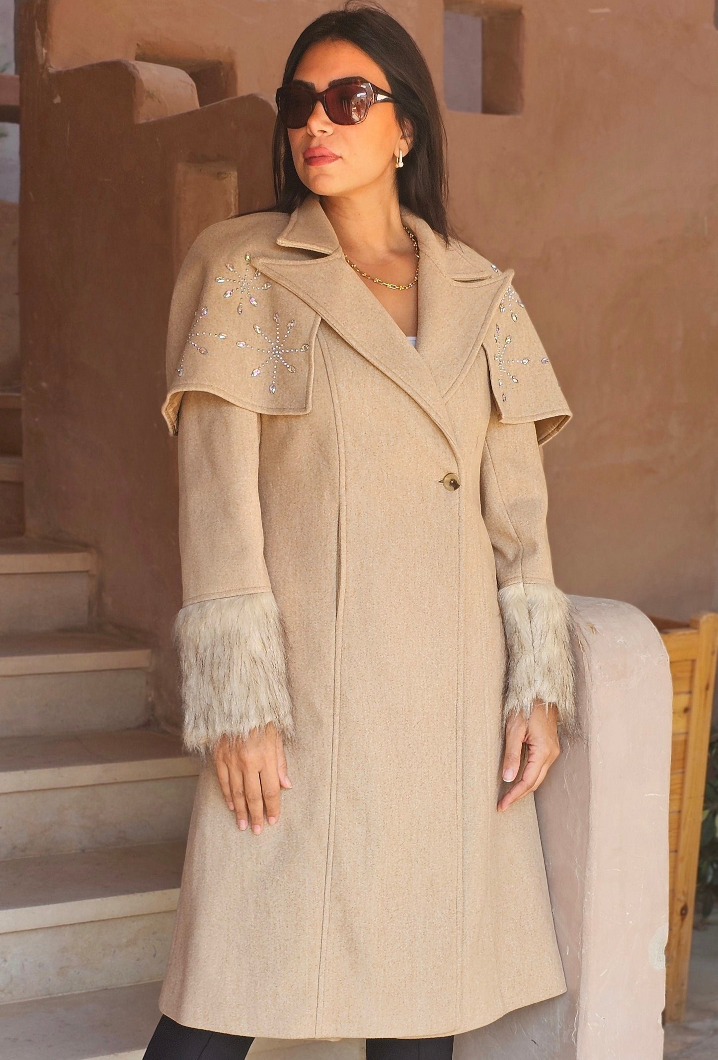 WOOL REMOVABLE STRASS SHOULDERS COAT