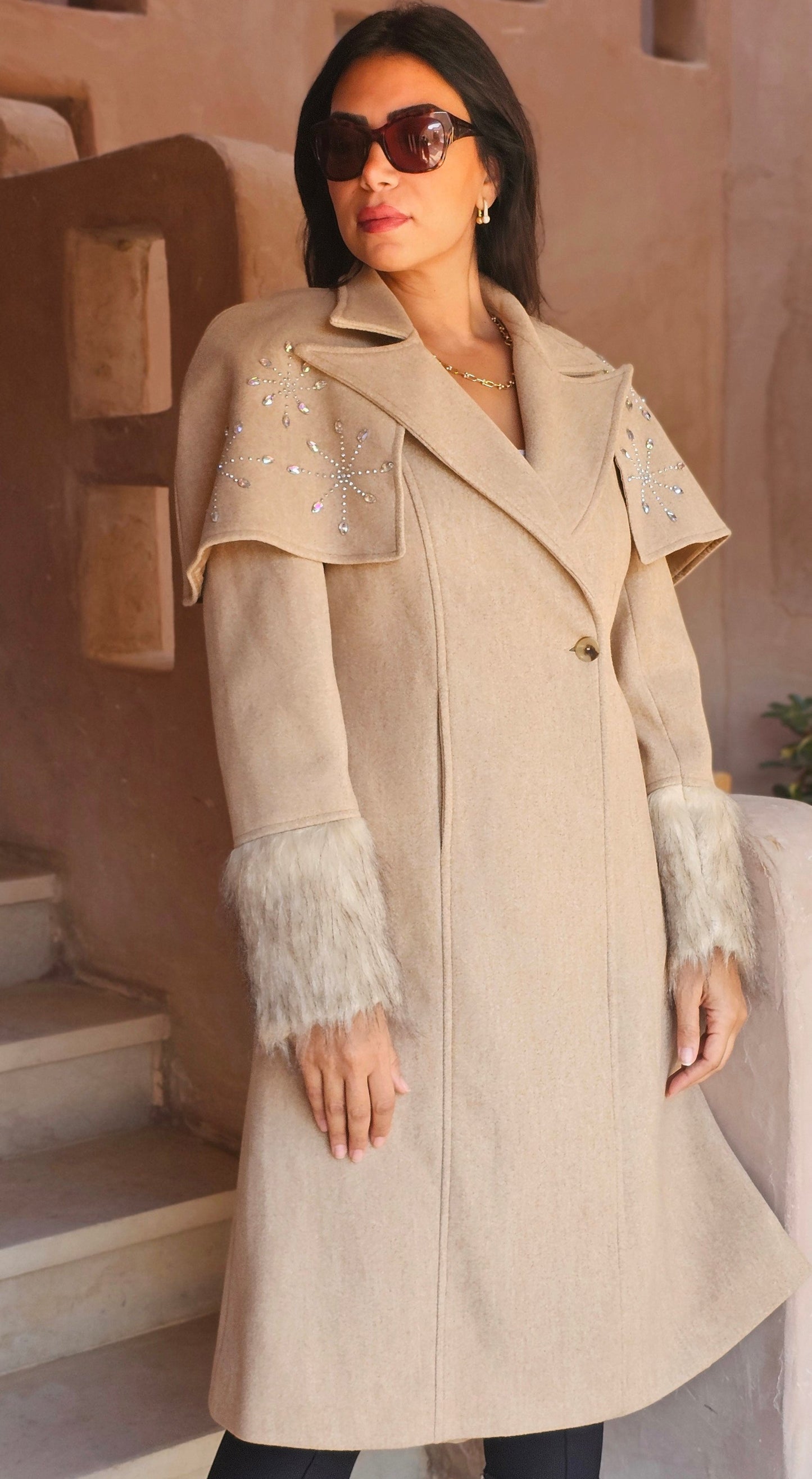 WOOL REMOVABLE STRASS SHOULDERS COAT