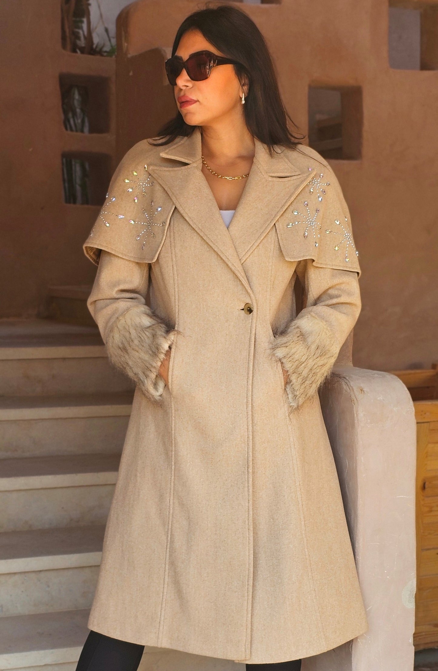 WOOL REMOVABLE STRASS SHOULDERS COAT