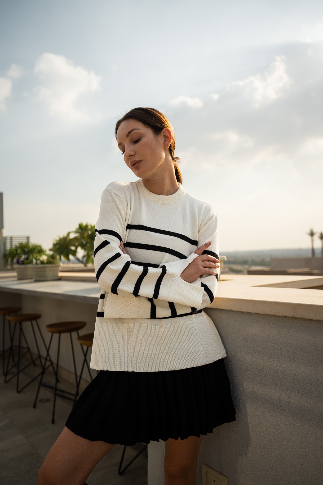 BLACK MINI PLEATED WOOL SKIRT