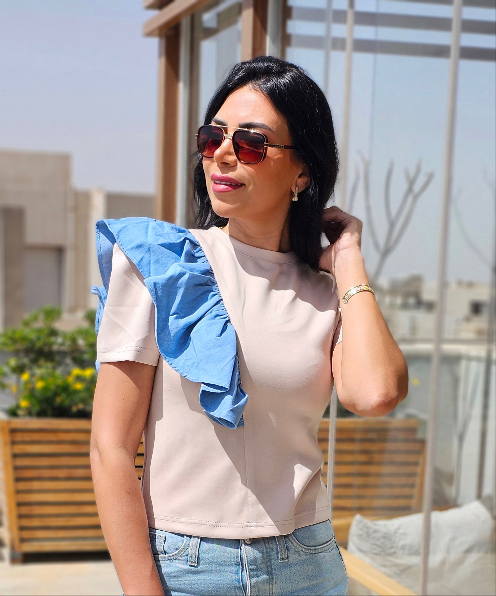 ASYMMETRICAL PUFF SLEEVE TOP
