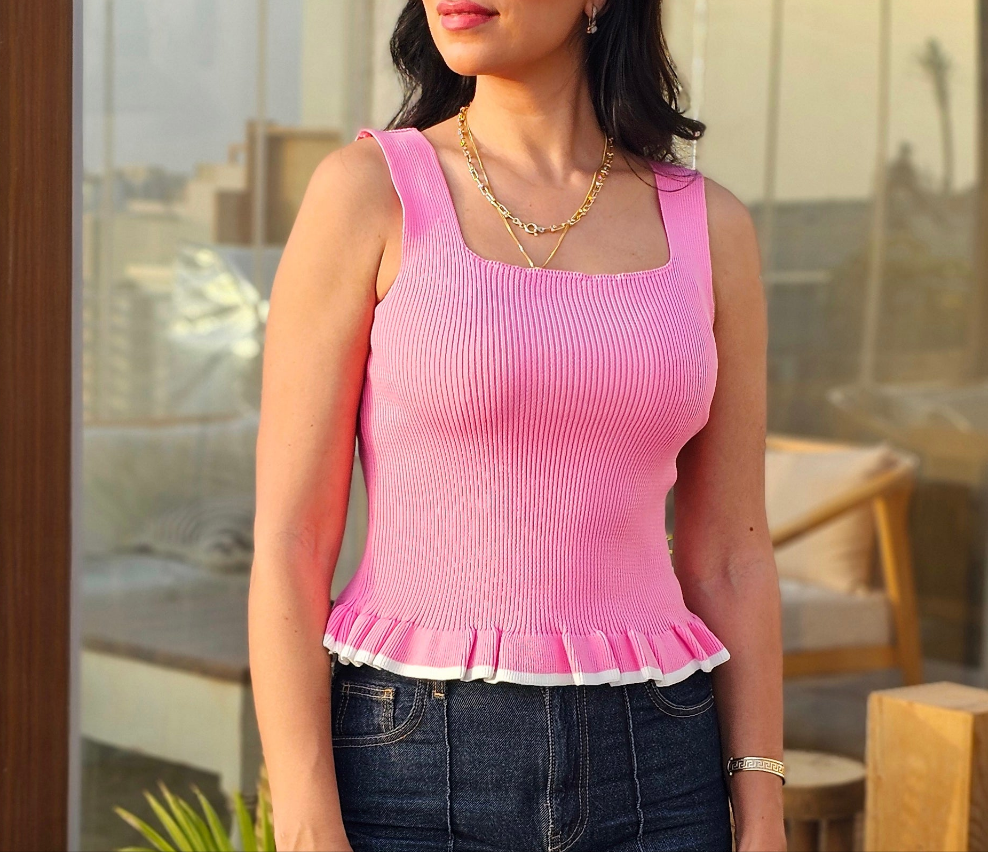 RIPPED RUFFLE TRIM TANK TOP
