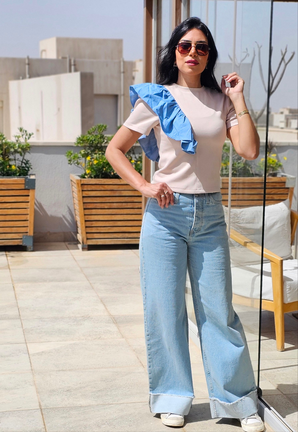 ASYMMETRICAL PUFF SLEEVE TOP