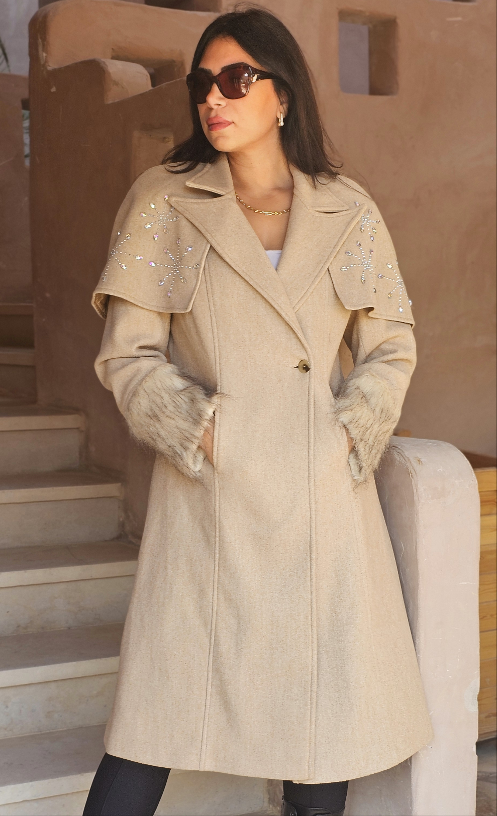 WOOL REMOVABLE STRASS SHOULDERS COAT