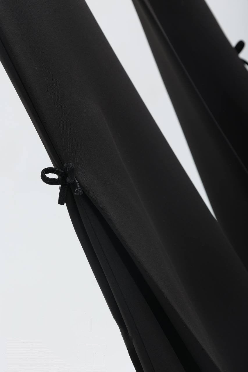 BLACK FLAIR PANTS WITH SIDE BOW