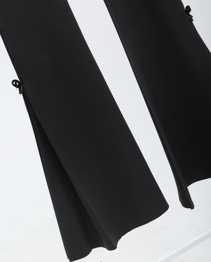 BLACK FLAIR PANTS WITH SIDE BOW