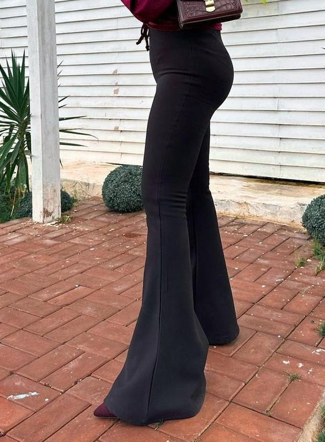 BLACK FLAIR PANTS