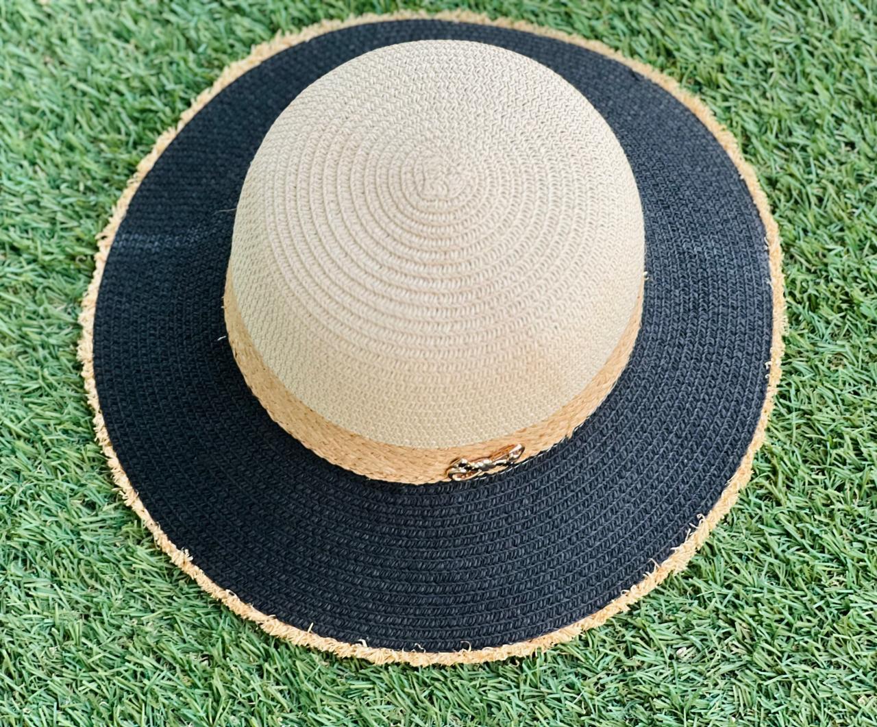 TWO COLORS HAT