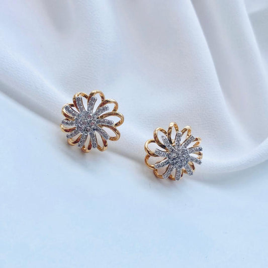 CRYSTAL FLOWER STUD EARRINGS