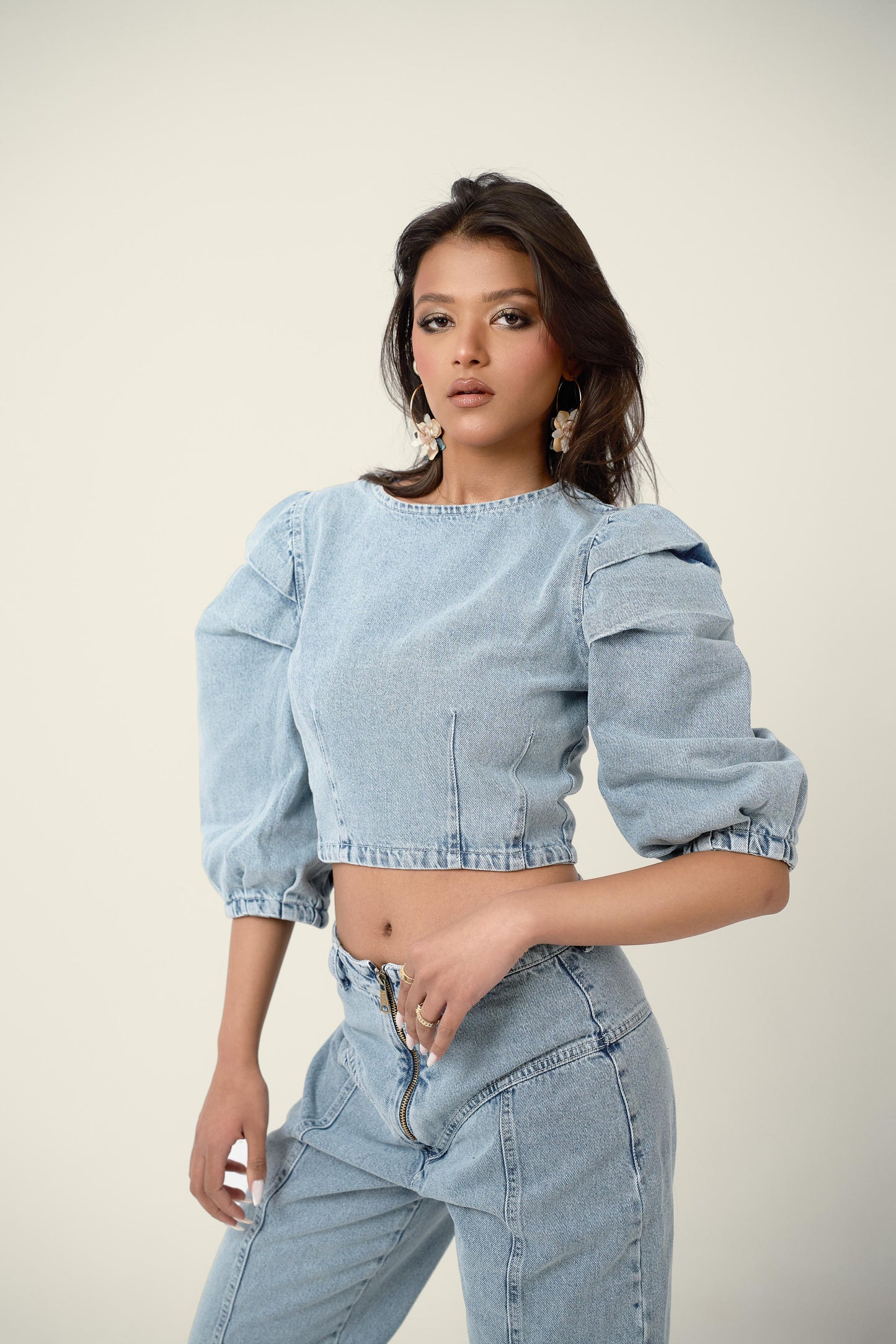 PUFFED SLEEVE DENIM CROP TOP