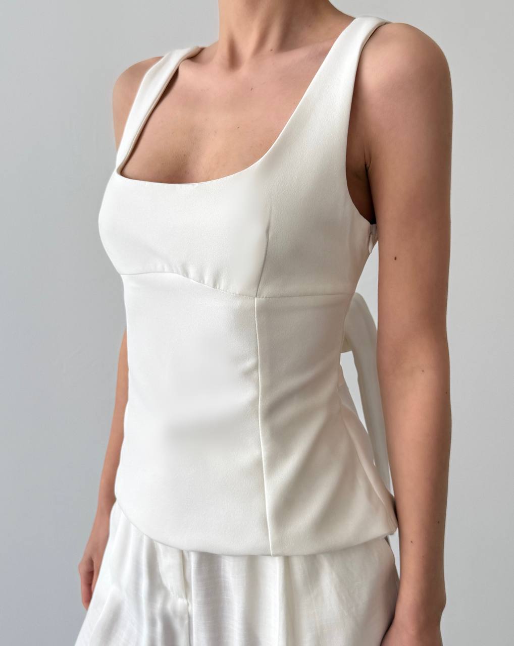 ELEGANT BACK TIE SLEEVELESS TOP (Made in Turkey 🇹🇷)