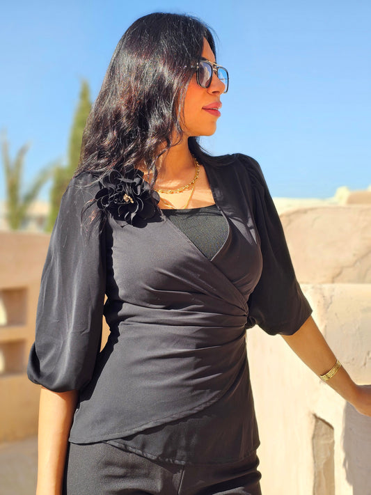 BLACK FLOWER BLOUSE