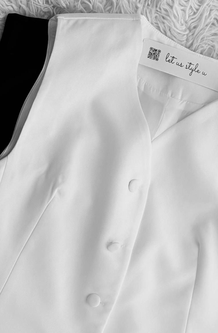 SLEEVELESS TAILORED VEST