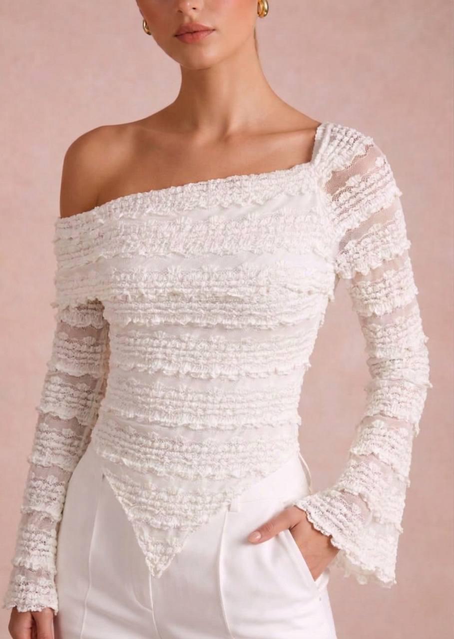 WHITE ONE-SHOULDER TEXTURED LACE TOP