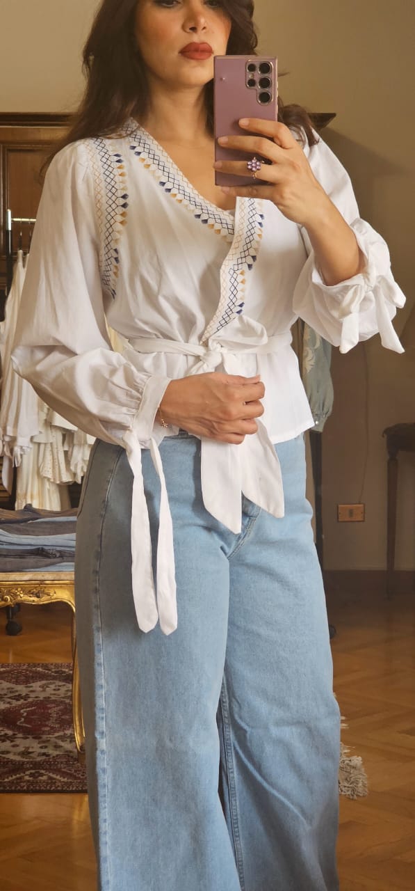 SERMA EMBROIDERY WHITE BLOUSE